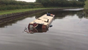 Sunk boat LL2