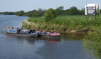 Arriving at Torksey Lock