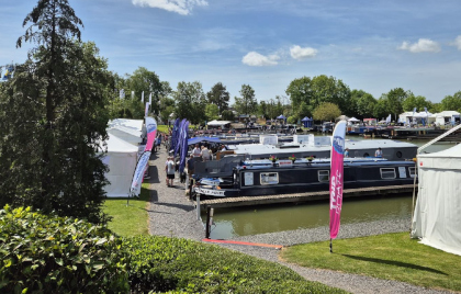 CrickBoatShow1