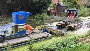 Team at work on Lancaster Canal