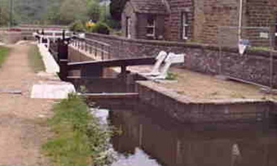 Lock 24 Dobcross