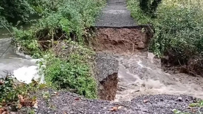 ThamesTowpathCollapses